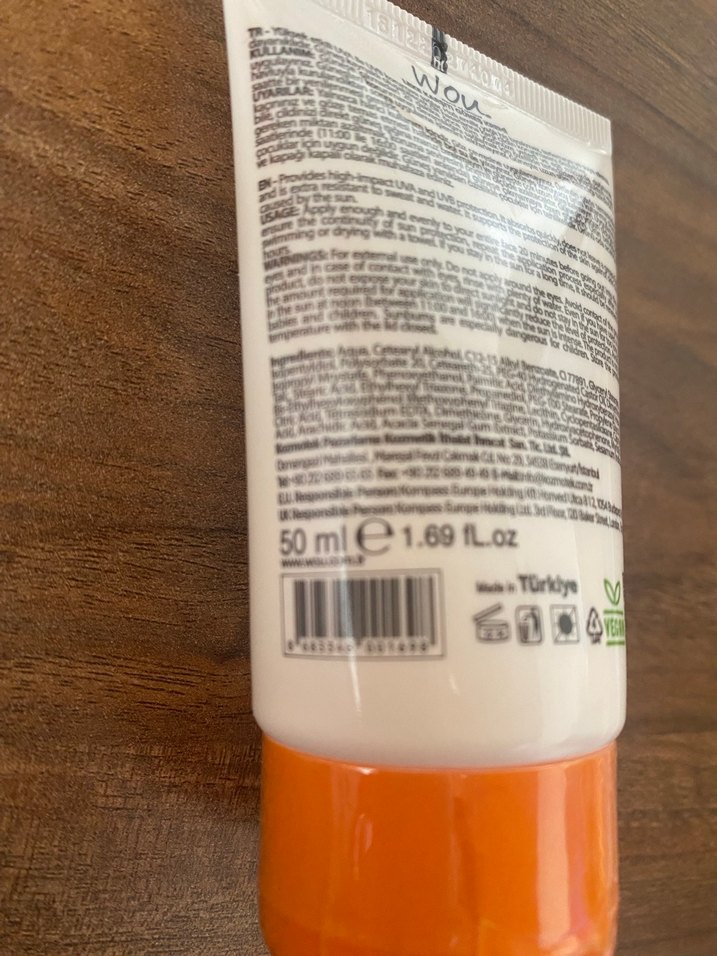 Wou Leke Karşıtı Güneş Kremi SPF 50+ - Görsel 4