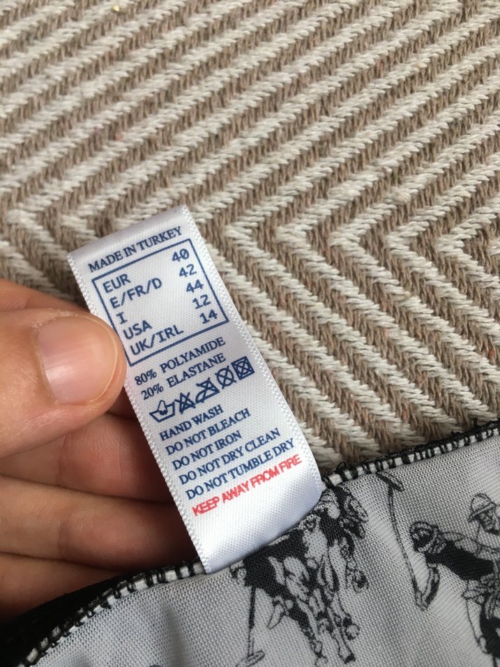 Siyah Gotik Strappy Bikini Altı - Görsel 2