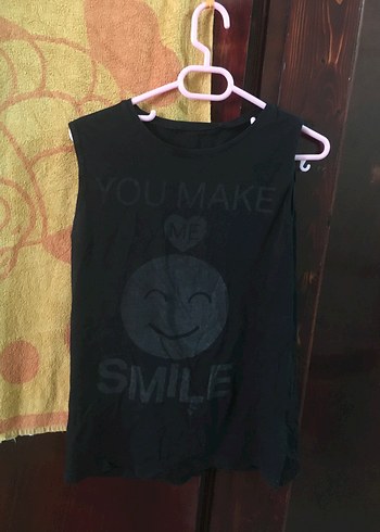 Siyah Baskılı Kolsuz Rock Tarzı Tişört