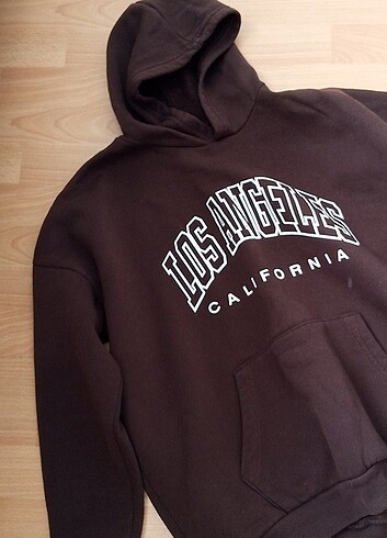 Kahverengi sweatshirt 