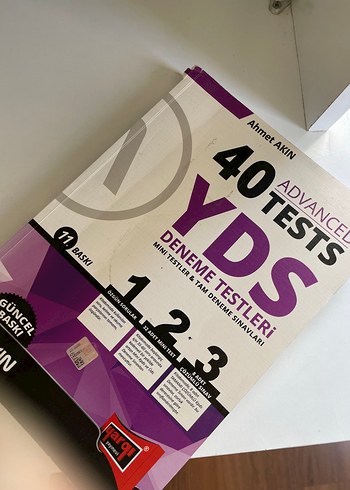 Ahmet Akın 40 YDS Deneme Testleri Kitabı
