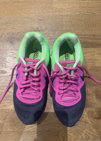 38,5 Beden NIKE SPOR AYAKKABI