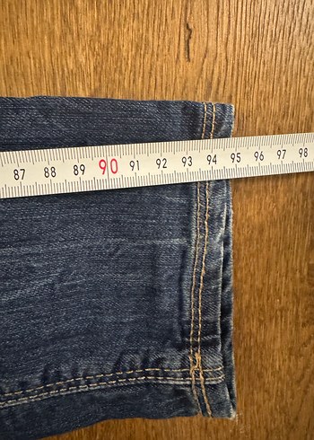 26 Beden mavi Renk BENETTON DENİM PANTOLON