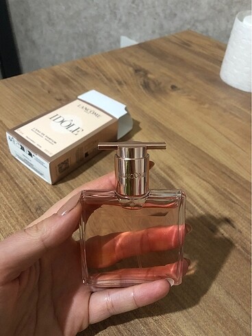 İdole parfüm
