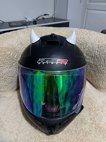 Kask süsü boynuz - Görsel 2