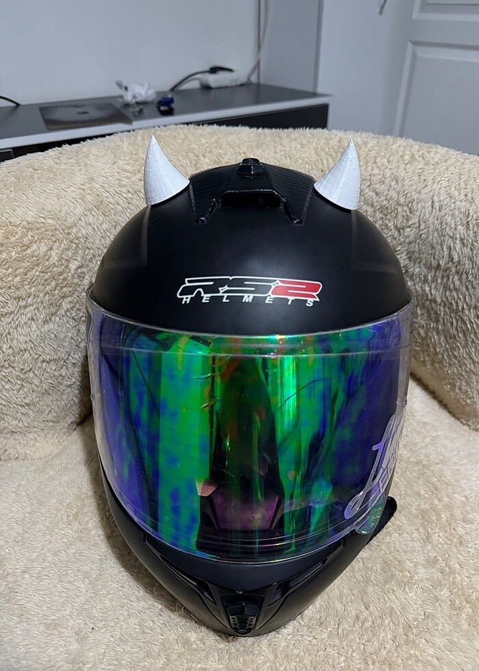 Kask süsü boynuz - Görsel 2