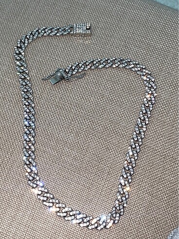  Beden Chain kolye