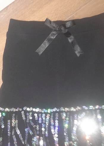 Kız Çocuk Siyah Payetli Dar Kesim Etek 7.8 yaş - Görsel 7