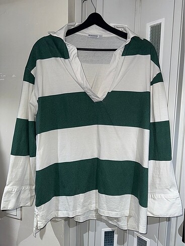 Stradivarius - Sweatshirt