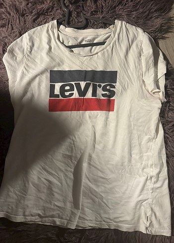Levis Levi S Krem Tisort Rahat Ve Sik