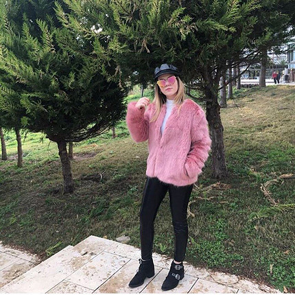 Bershka BERSHKA HASARSIZ PELUŞ KÜRK