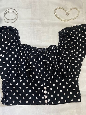 Siyah crop