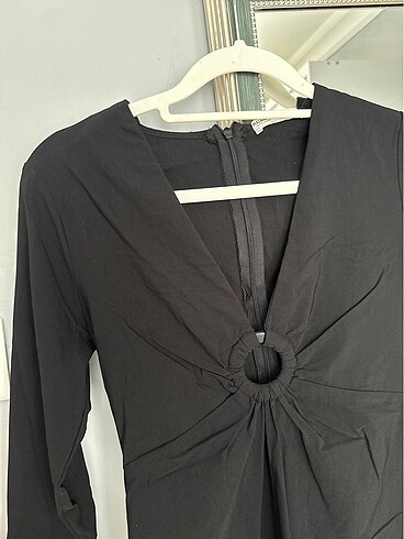 m Beden Pull and bear siyah mini elbise