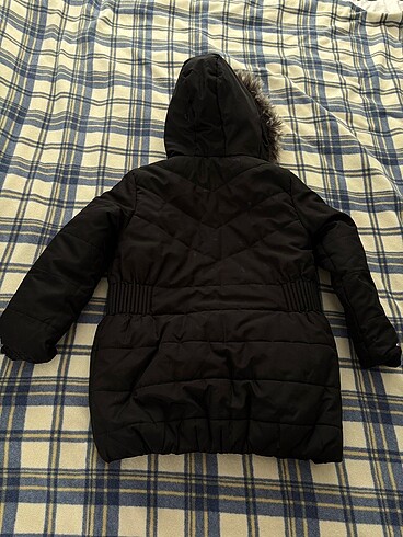 LC Waikiki LCW kız çocuk kabanı
