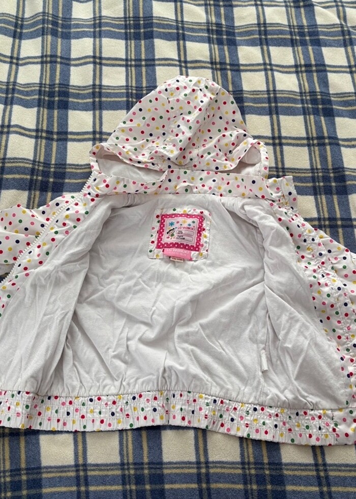 LCW rüzgarlık - Görsel 3