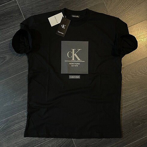 Calvin Klein Yeni Sezon T-Shirt