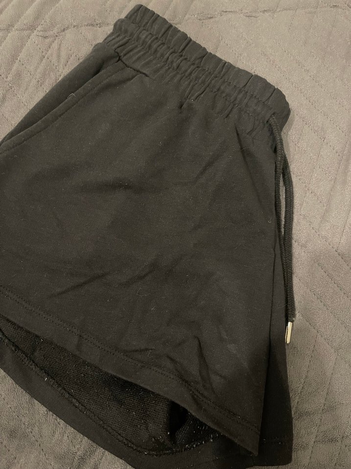 Siyah Oversize Mini Şort - Görsel 4