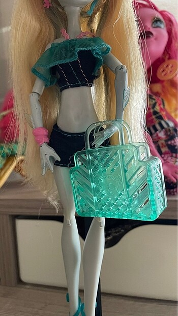 Beden Renk Monster high lagoona