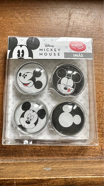  Mickey Mouse 4?lü Magnet Seti