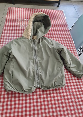 Erkek Çocuk yeşil Kürklü Kapüşonlu Mont - Görsel 3