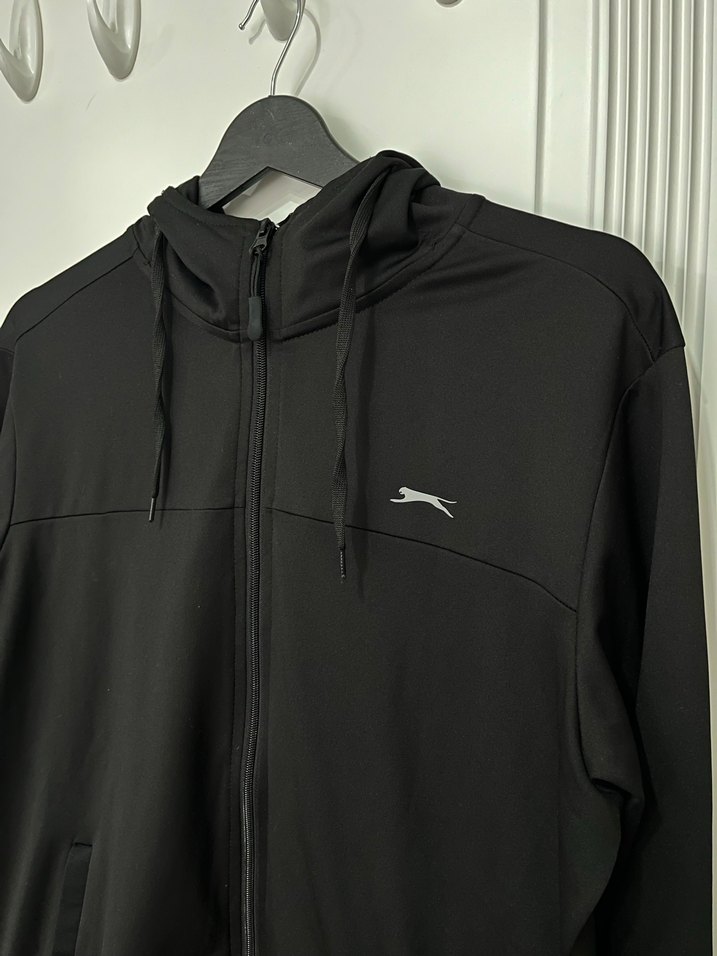 Siyah Kapüşonlu Fermuarlı Erkek Sweatshirt - Görsel 2
