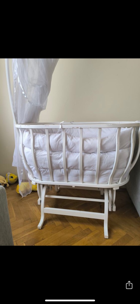 Beyaz Ahşap Sallanan Bebek Beşiği ve Sepeti - Görsel 5