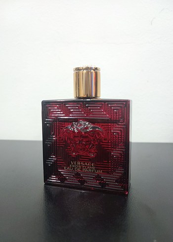 Versace Eros Flame Erkek Parfümü 100 ml