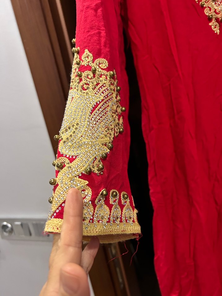 Nakışlı Kırmızı Uzun Kadın Elbise - Görsel 4