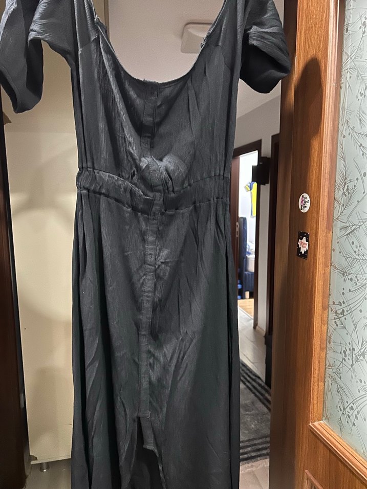 siyah madonna yaka elbise - Görsel 4