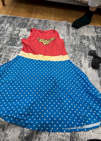 Renkli Wonder Woman Baskılı Kız Elbisesi