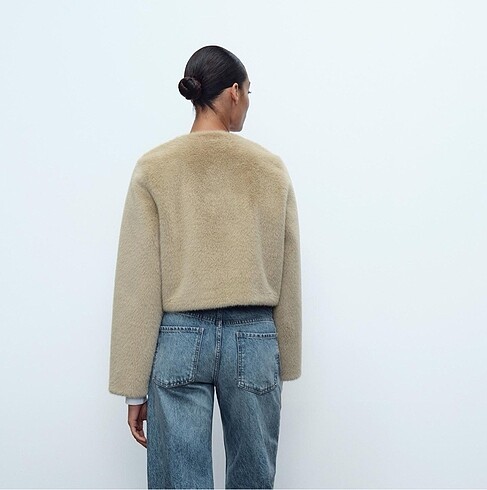 xs Beden Zara peluş tüylü crop ceket