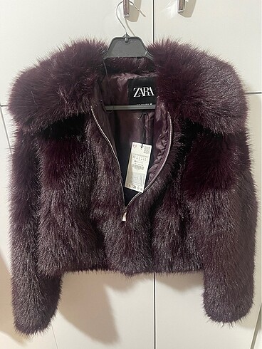 Zara bordo peluş tüylü ceket fermuarlı