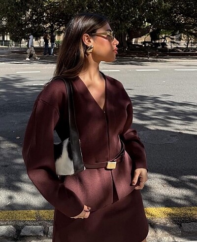 Zara bele oturan hırka ceket