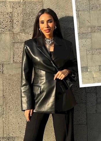 Zara vücuda oturan suni deri blazer ceket - Görsel 3