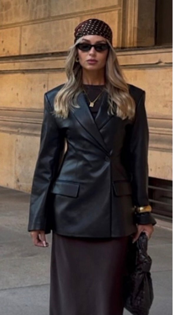 Zara vücuda oturan suni deri blazer ceket - Görsel 2