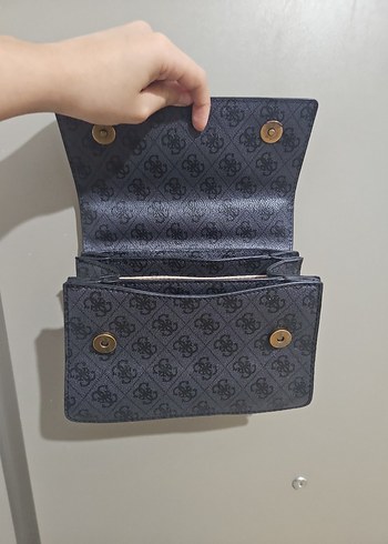 Beden siyah Renk Gri Yılan Desenli Tokalı Kadın Çanta