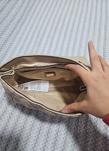 Guess Guess Çanta ?? orijinaldir, Sayılı kullanıldı ?? Güzel günlerde
