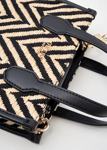  Beden GuessSilvana 2 Mini Tote Çanta