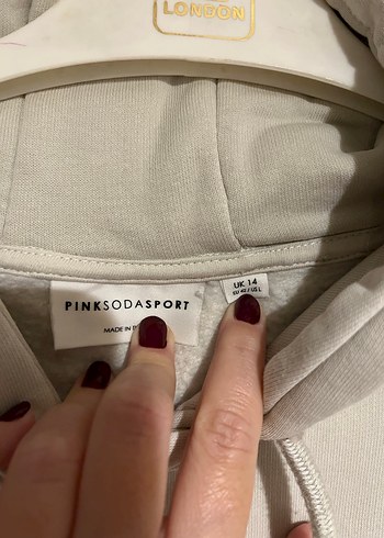 l Beden beyaz Renk Ekru Kapüşonlu Kadın Sweatshirt
