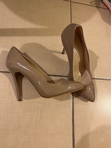 Versace 19.69 Versace 19v69 stiletto ten rengi