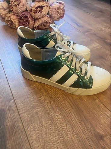 Derimod spor ayakkabı - Görsel 2