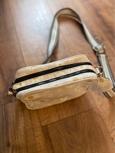 Çiçekli çanta - Görsel 3