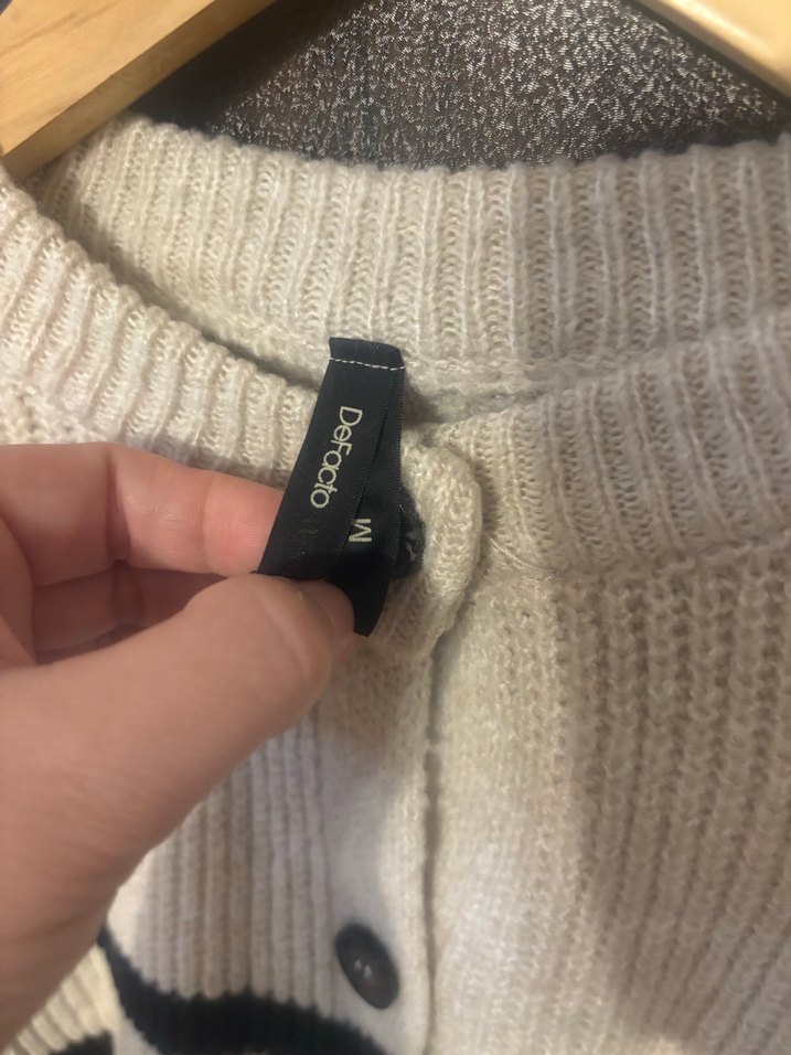 Çizgili Bej Kadın Triko Hırka - Görsel 3