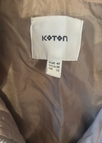 Bej Düğmeli ve fermuarlı Midi Kadın Ceket - Görsel 2