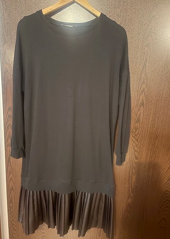 Uzun Kollu Siyah Pilili Midi Elbise - Görsel 2