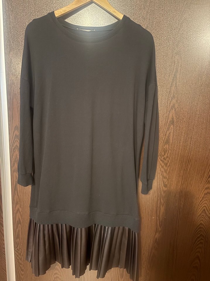 Uzun Kollu Siyah Pilili Midi Elbise - Görsel 2