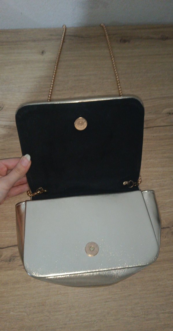 Zincir Detaylı Bej Deri Kadın Çanta - Görsel 2