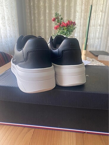 37 Beden siyah Renk Tommy Hilfiger Kadın Sneaker Ayakkabı