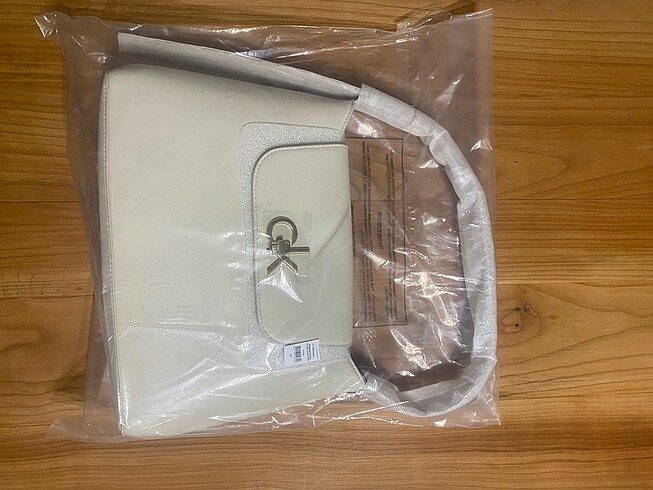  Beden Calvin Klein Kadın Tote Omuz Çanta