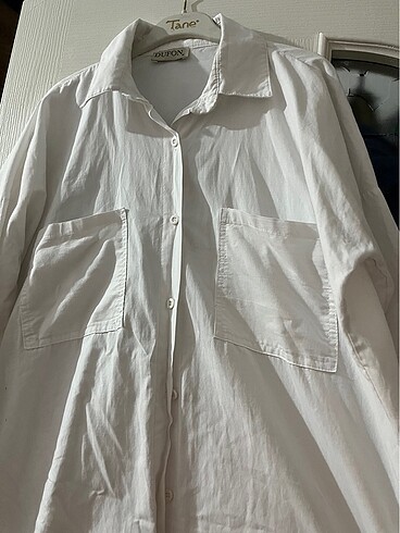 beyaz gömlek M beden